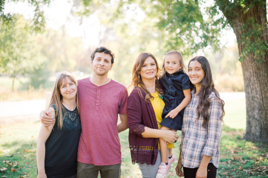 Family Photos in Hart Park Bakersfield
