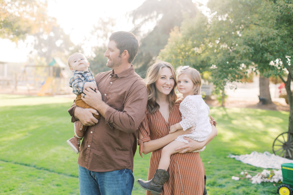 Bakersfield Lifestyle Family Photographer